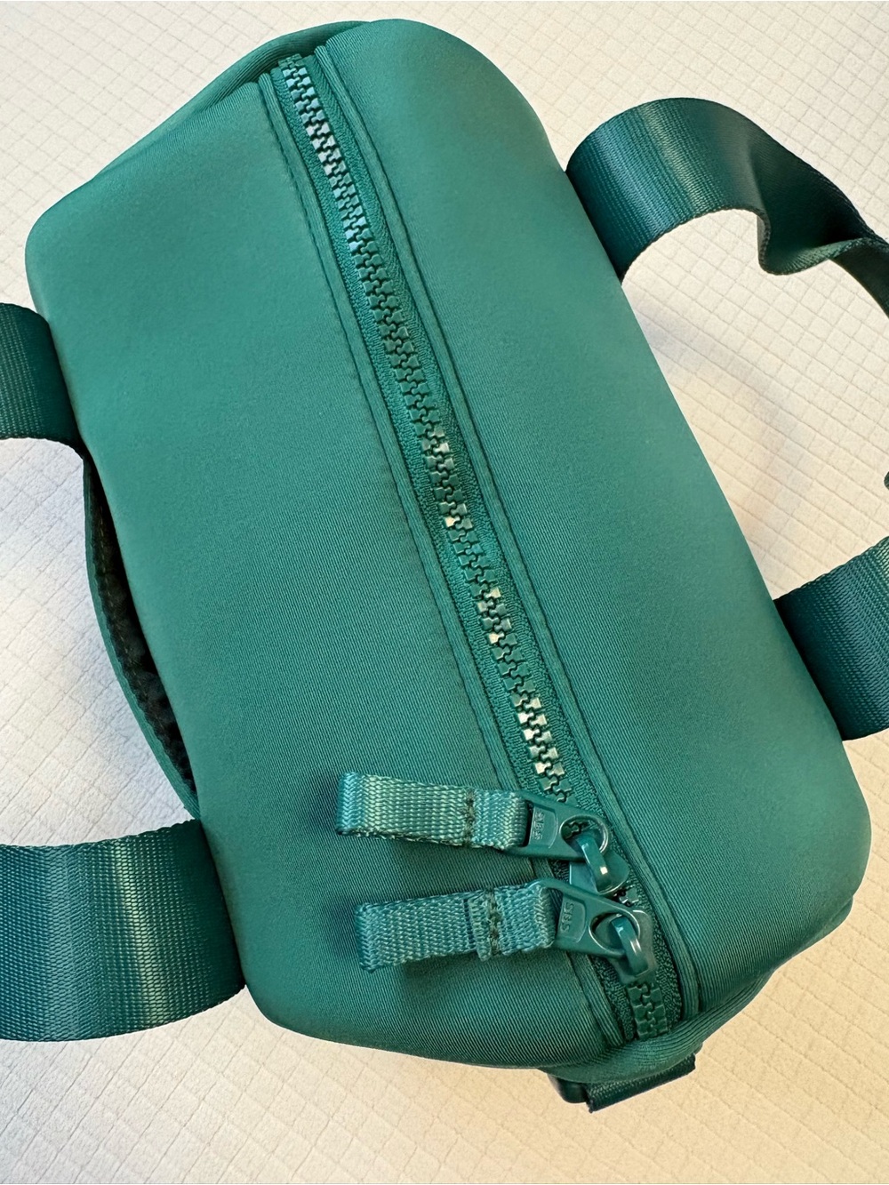 all in motion green crossbody barrel bag - Picture 9 of 13